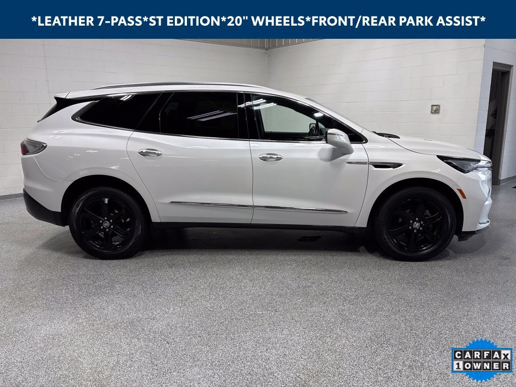 Used 2023 Buick Enclave Essence w/ Sport Touring Edition AWD/4WD image 8