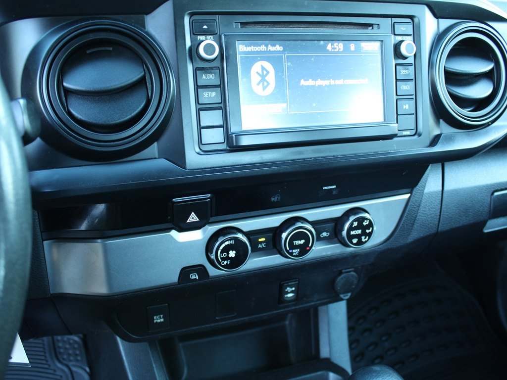 Used 2016 Toyota Tacoma SR image 25