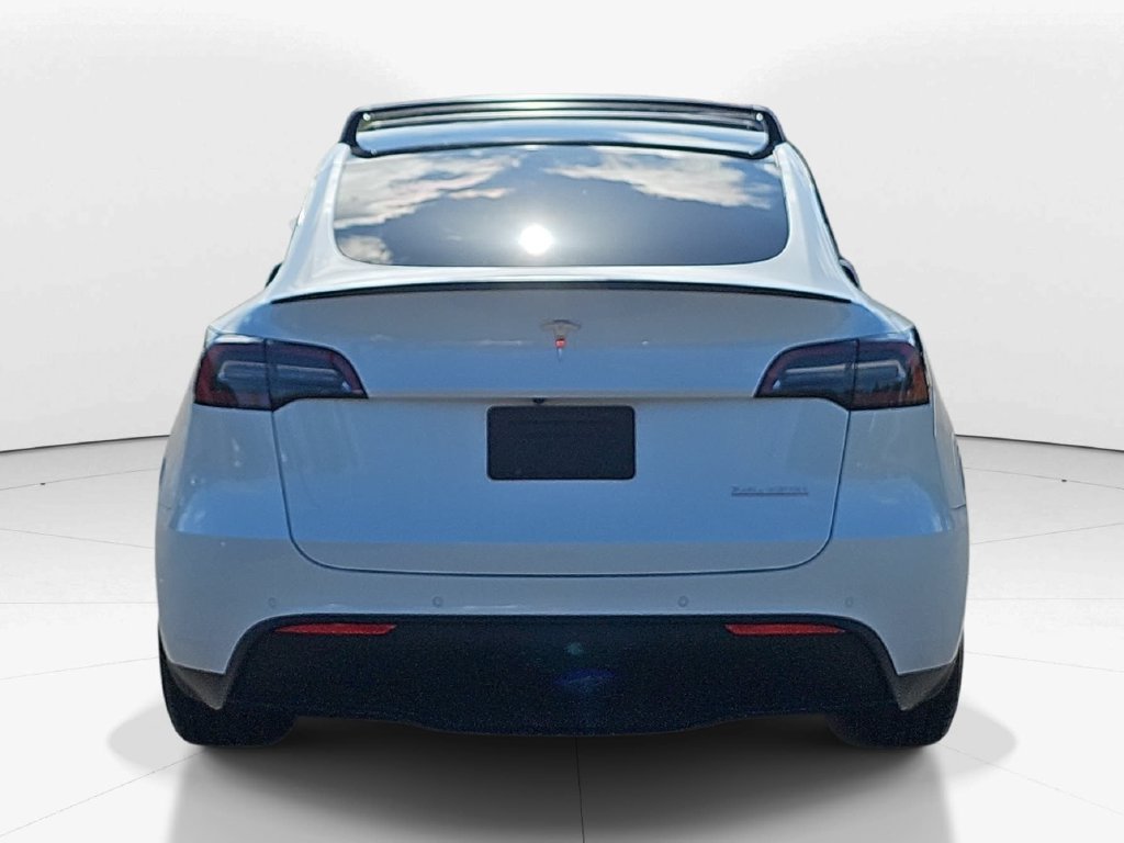 Used 2022 Tesla Model Y Performance AWD/4WD image 7