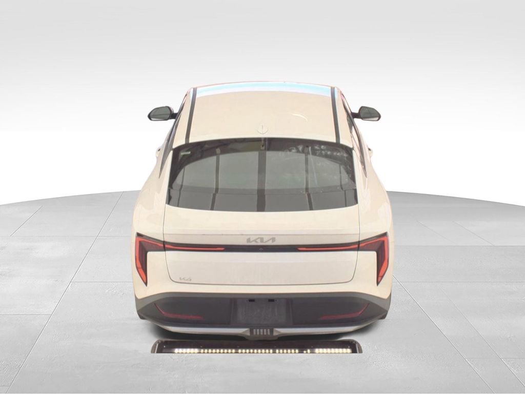 Used 2025 Kia K4 FWD image 6