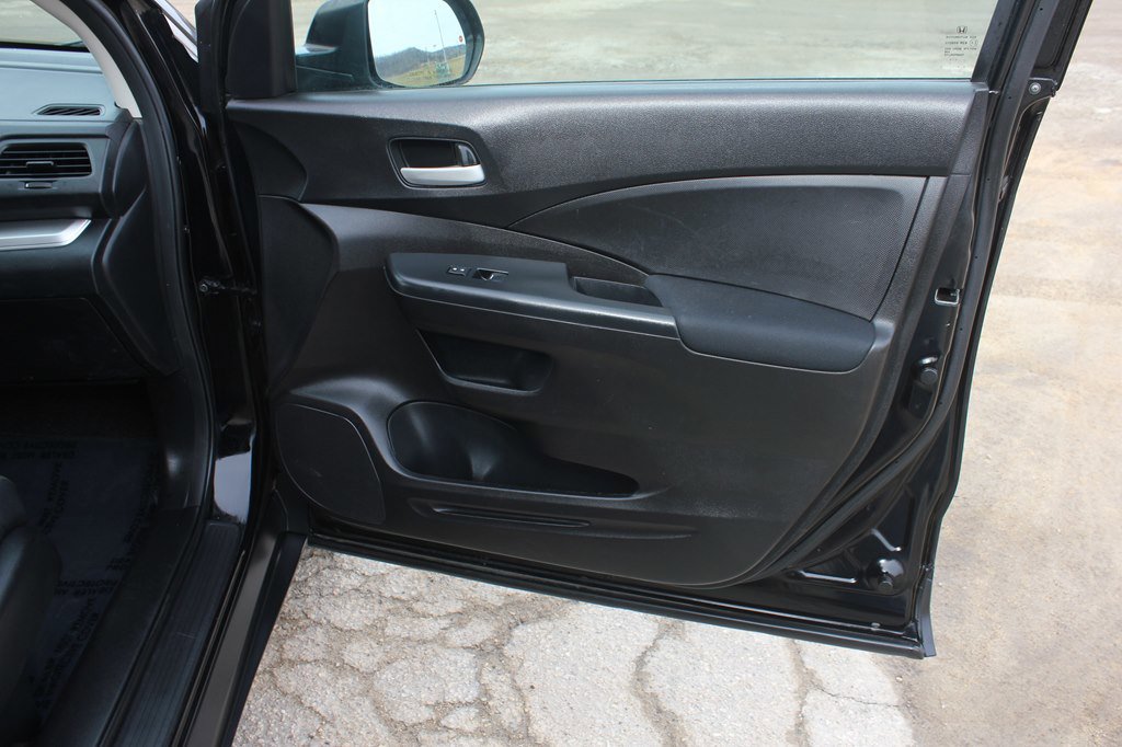 Used 2016 Honda CR-V LX image 30