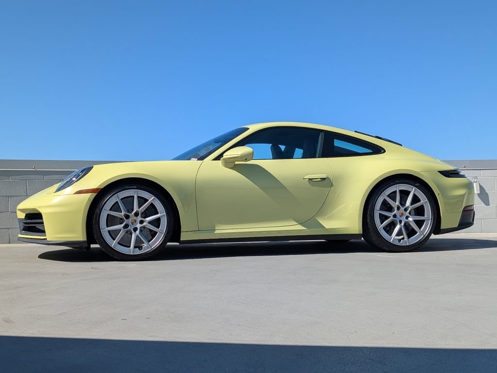 Used 2025 Porsche 911 Carrera S RWD image 2