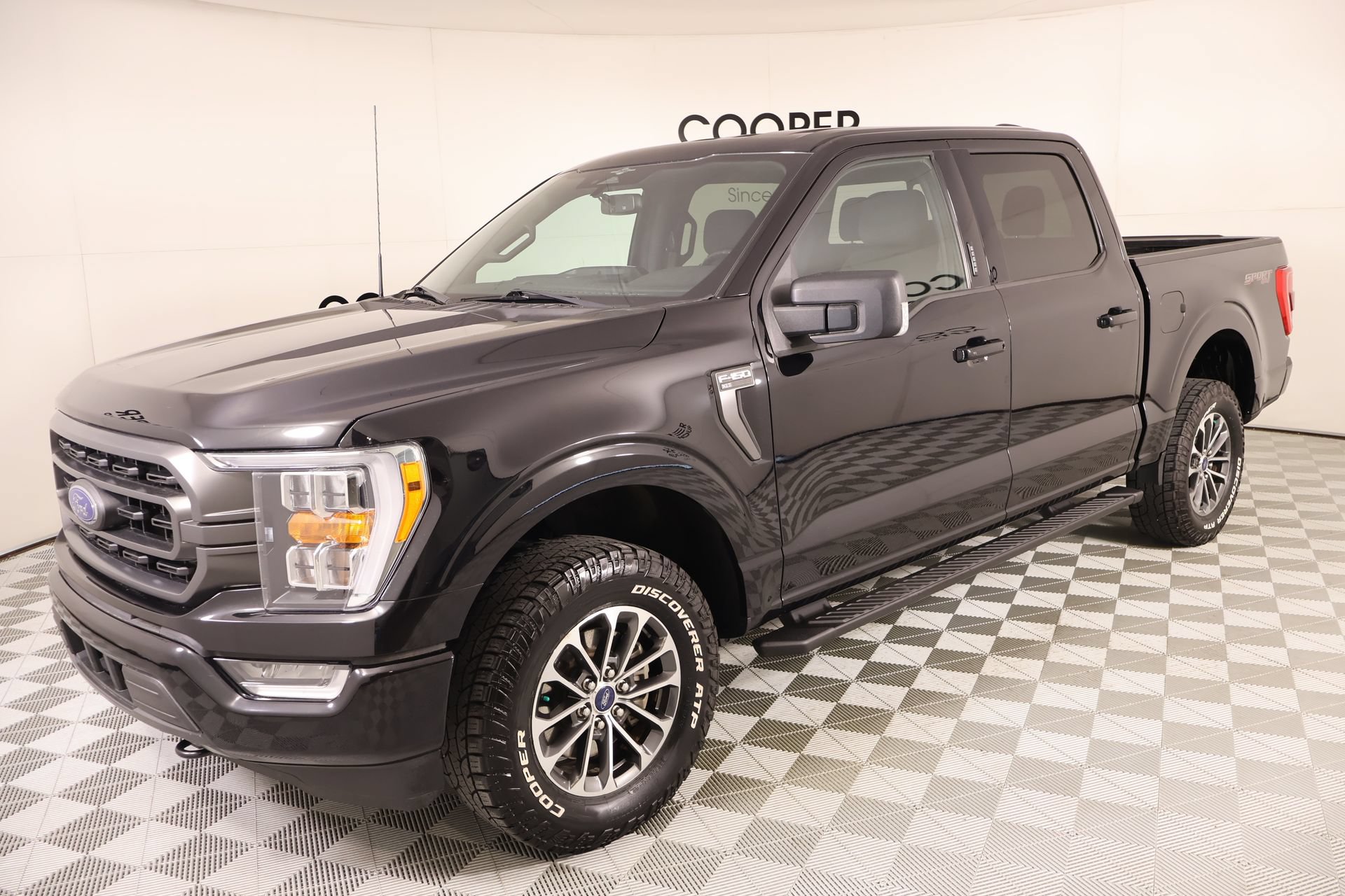 Used 2023 Ford F150 XLT w/ Equipment Group 302A High AWD/4WD image 12