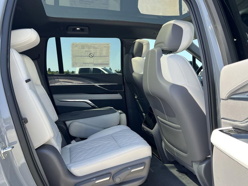 New 2026 Cadillac Escalade IQL Sport 1 image 34