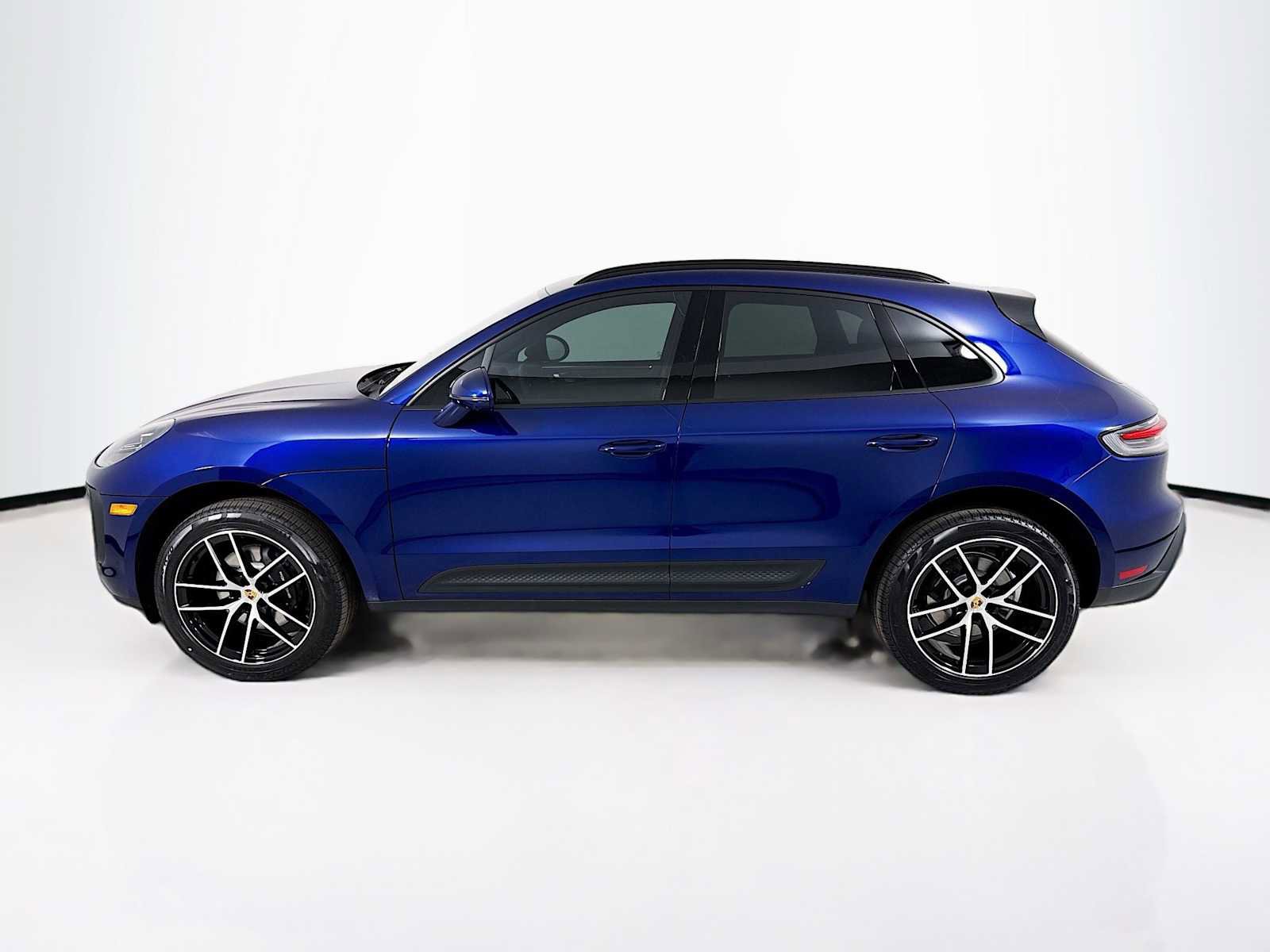 New 2026 Porsche Macan image 2
