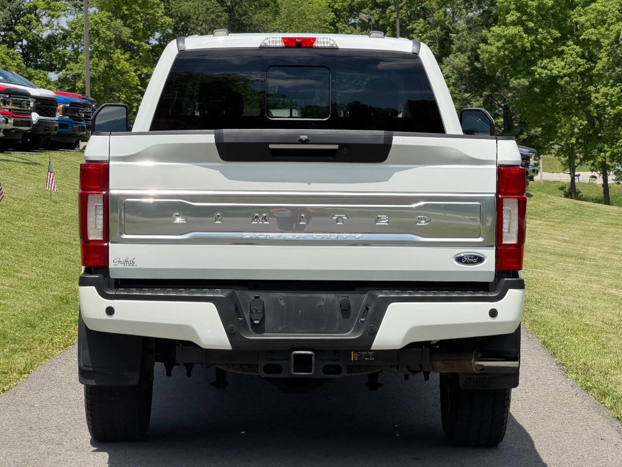 Used 2020 Ford F350 Limited AWD/4WD image 4