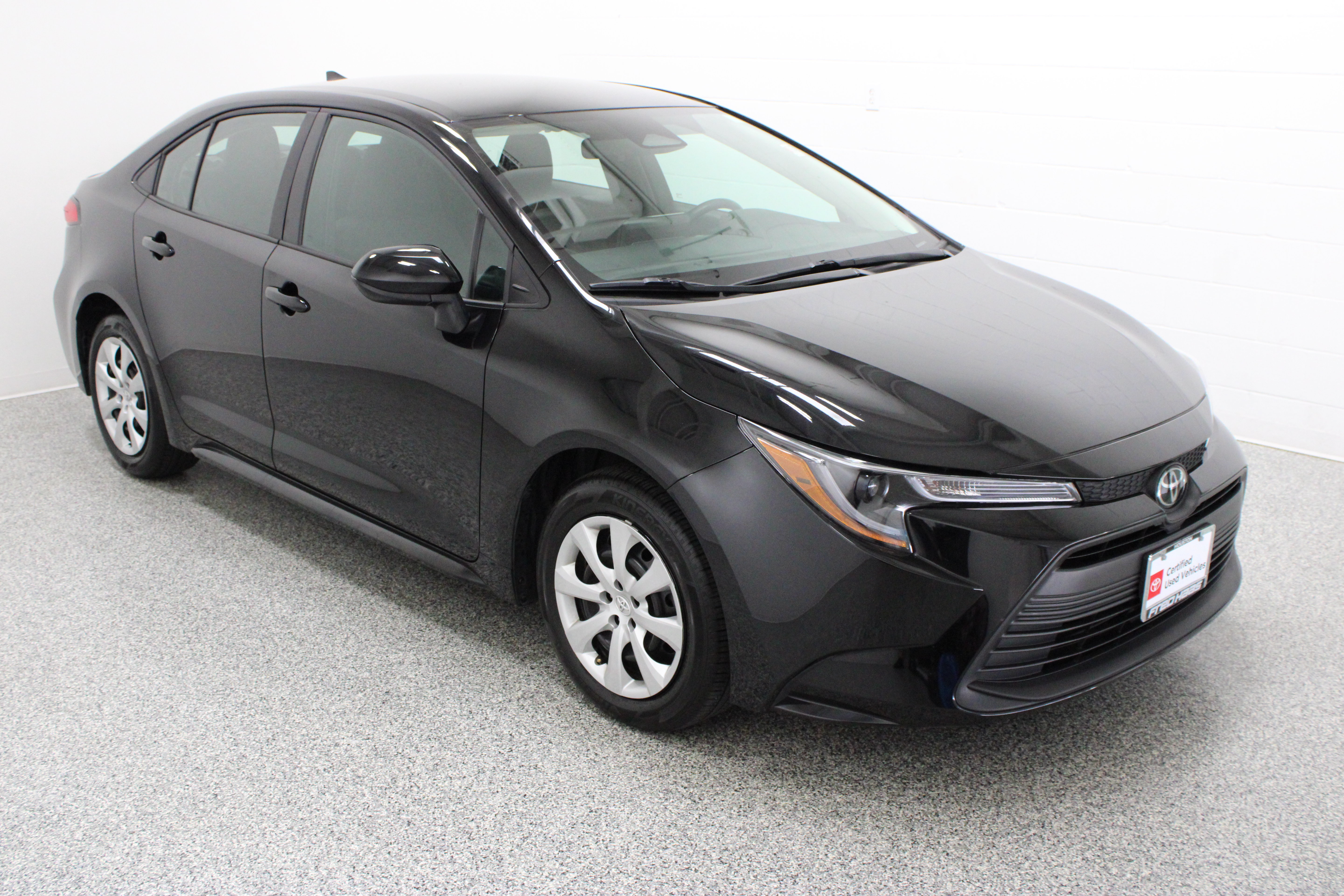 Certified 2026 Toyota Corolla LE FWD image 4