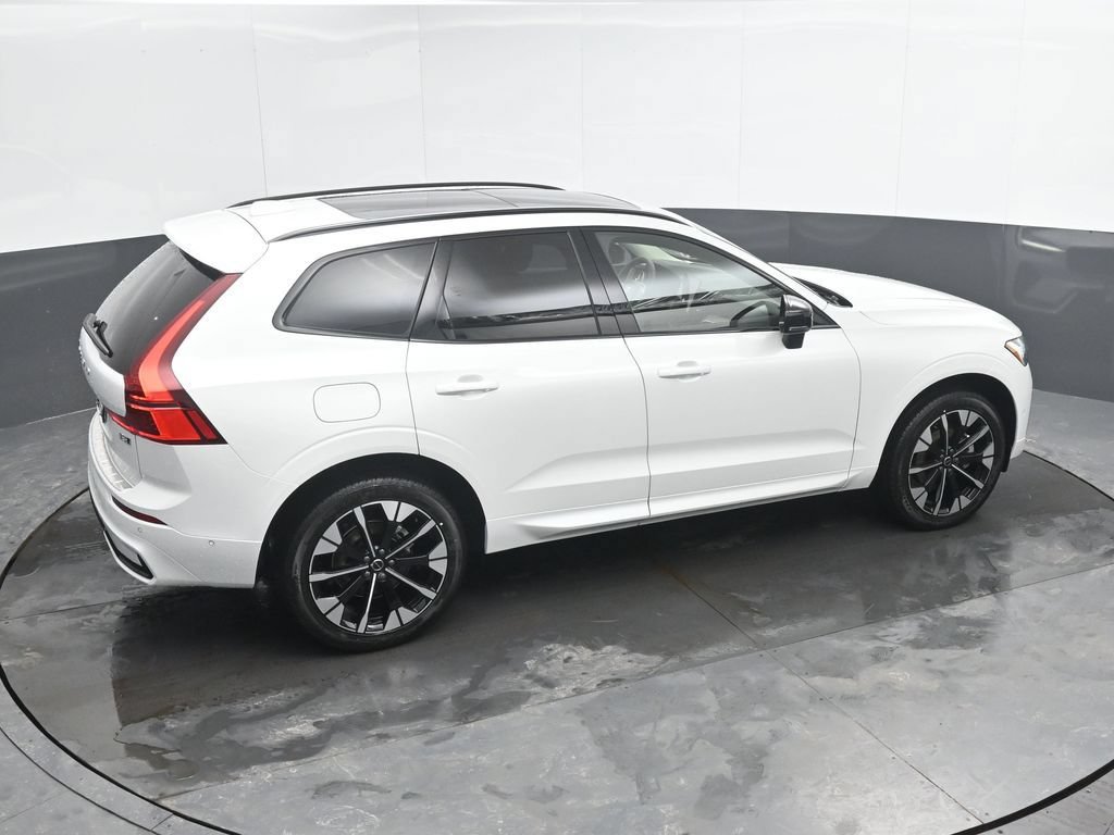 New 2026 Volvo XC60 B5 Plus w/ Climate Package AWD/4WD image 29