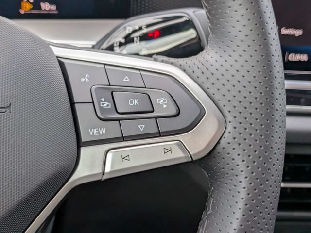 New 2026 Volkswagen Tiguan SE R-Line FWD image 27