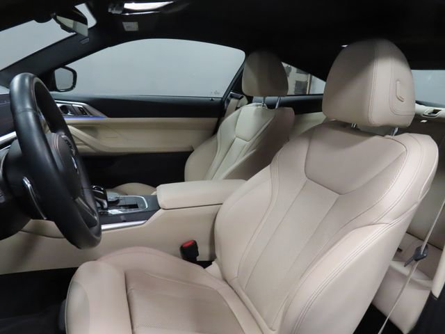 Used 2022 BMW 430i xDrive Coupe w/ M Sport Package image 17