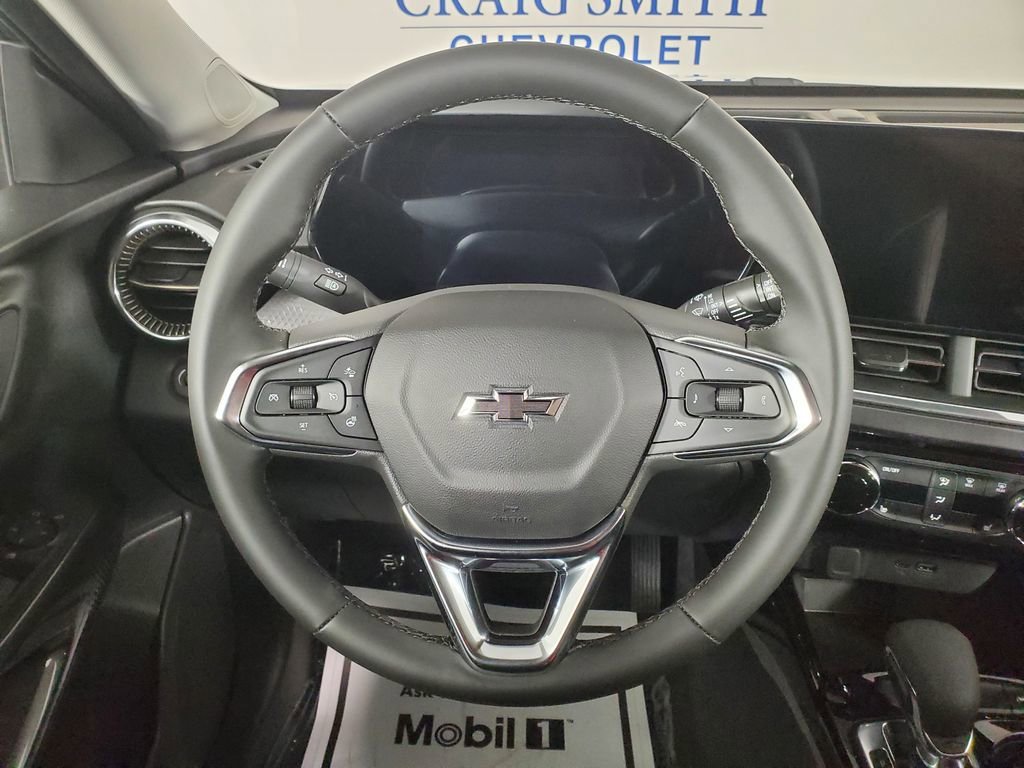 New 2026 Chevrolet Trax ACTIV w/ Driver Confidence Package FWD image 16