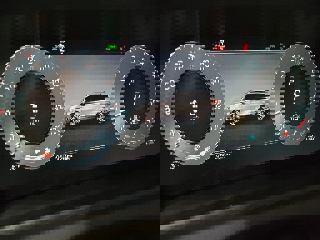 New 2026 Land Rover Range Rover Velar Dynamic SE image 17