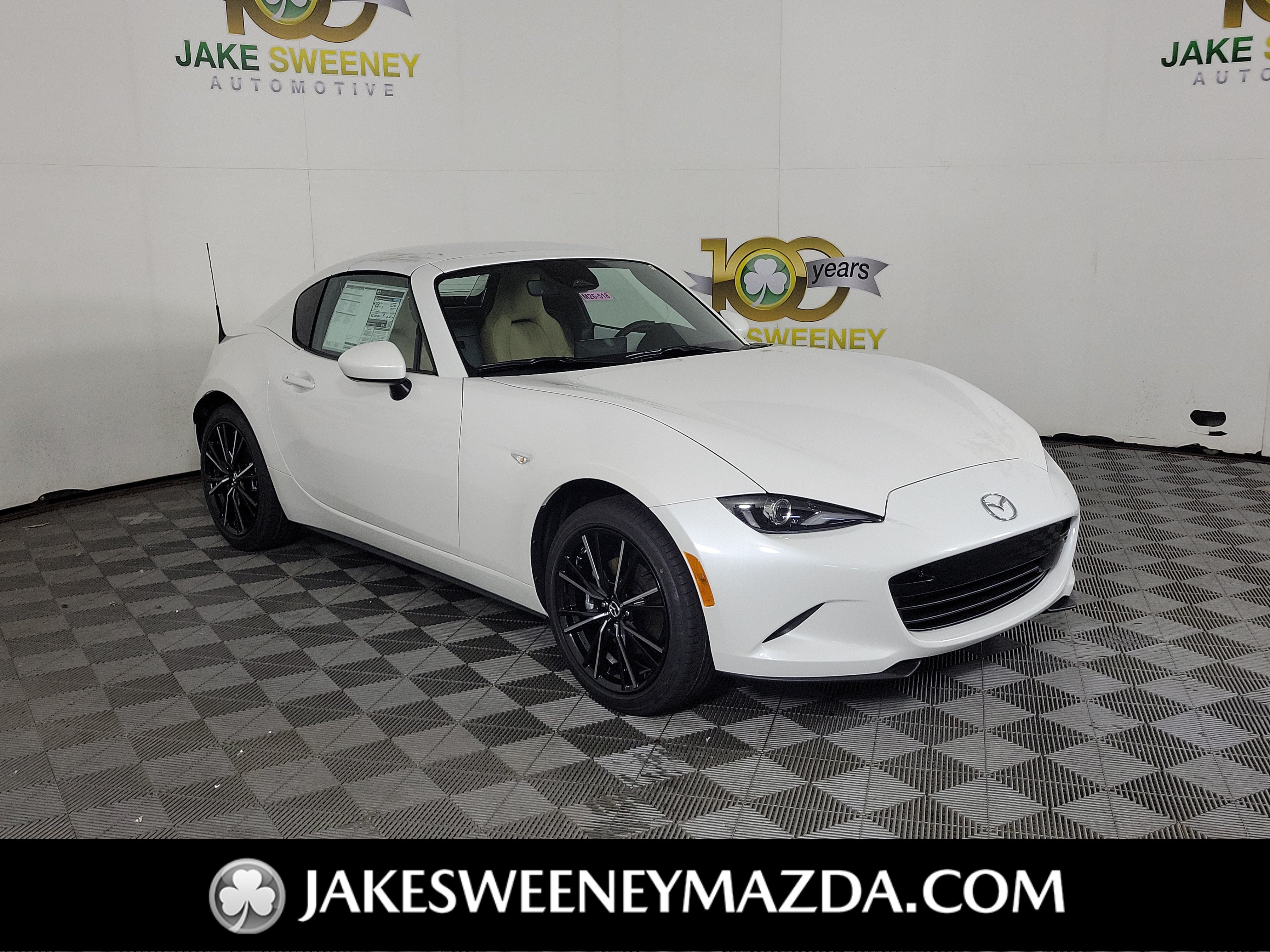 New 2026 MAZDA MX-5 Miata RF Grand Touring RWD image 1