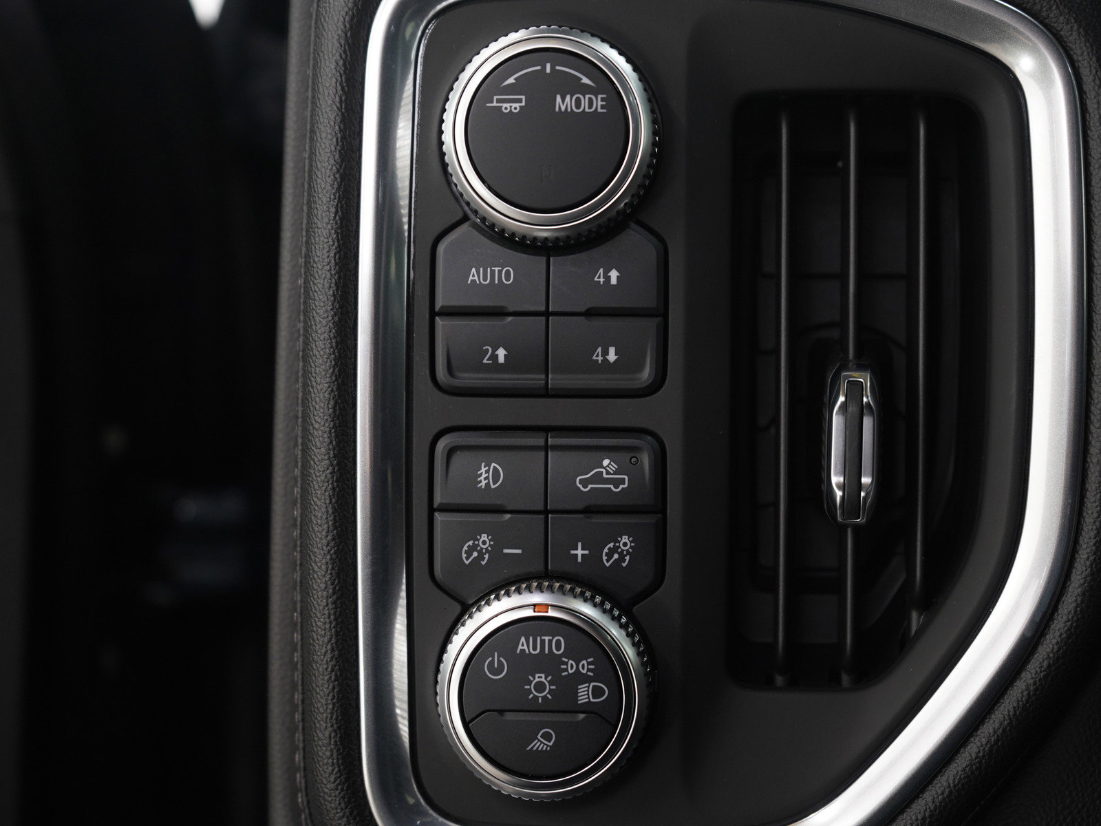 Used 2020 GMC Sierra 1500 SLT w/ SLT Premium Plus Package image 24