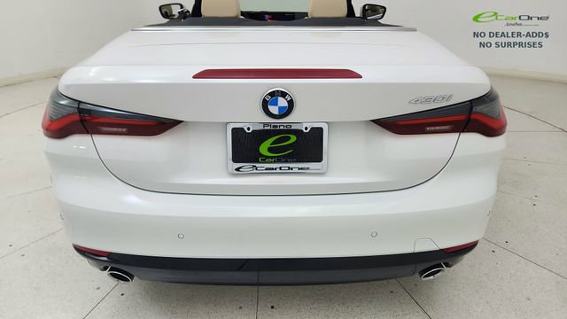 Used 2025 BMW 430i Convertible w/ Premium Package image 6