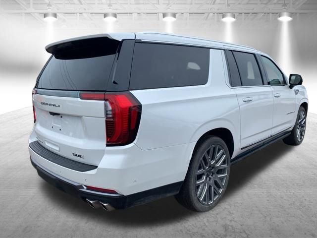 Used 2025 GMC Yukon XL Denali Ultimate w/ LPO, Floor Liner Package image 6