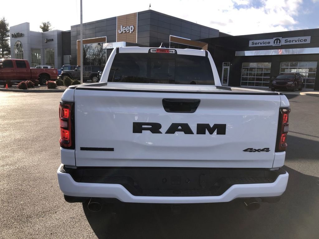 New 2026 RAM 1500 Big Horn AWD/4WD image 18