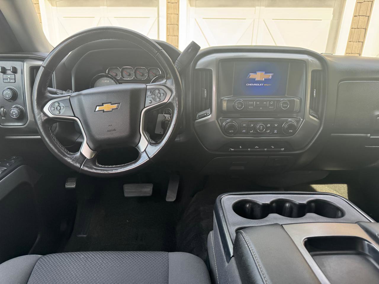 Used 2018 Chevrolet Silverado 1500 LT w/ All Star Edition image 14