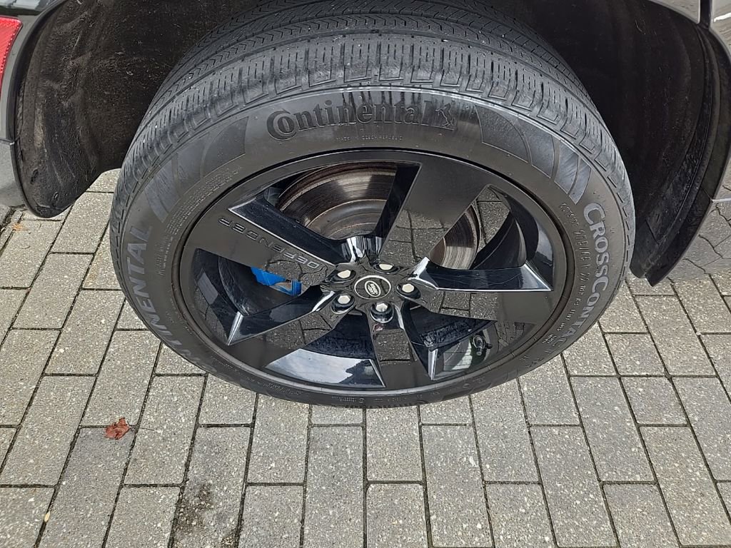 Used 2022 Land Rover Defender 110 X-Dynamic HSE image 12