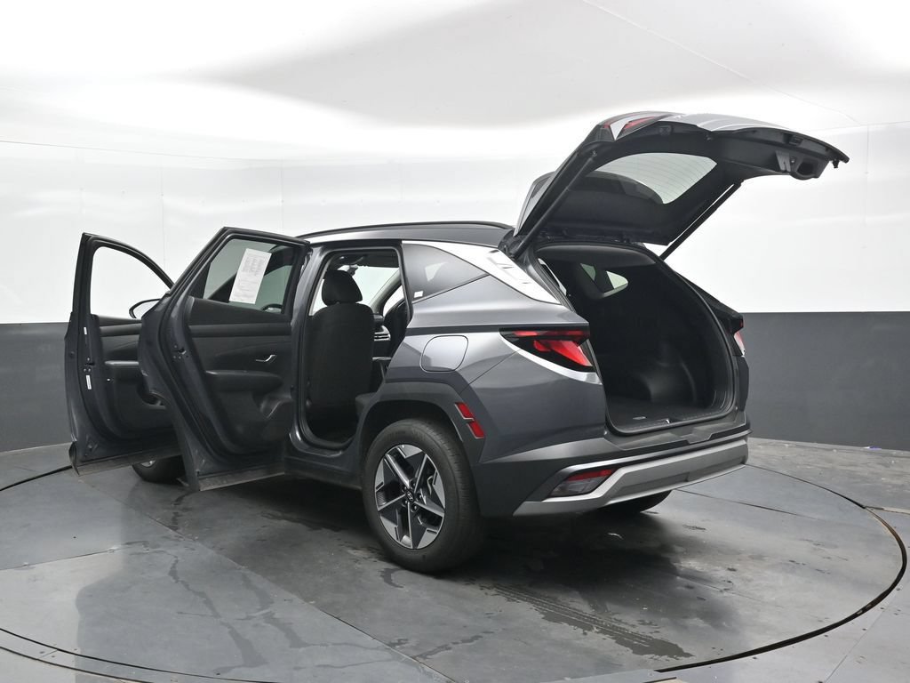 Used 2025 Hyundai Tucson SEL AWD/4WD image 47