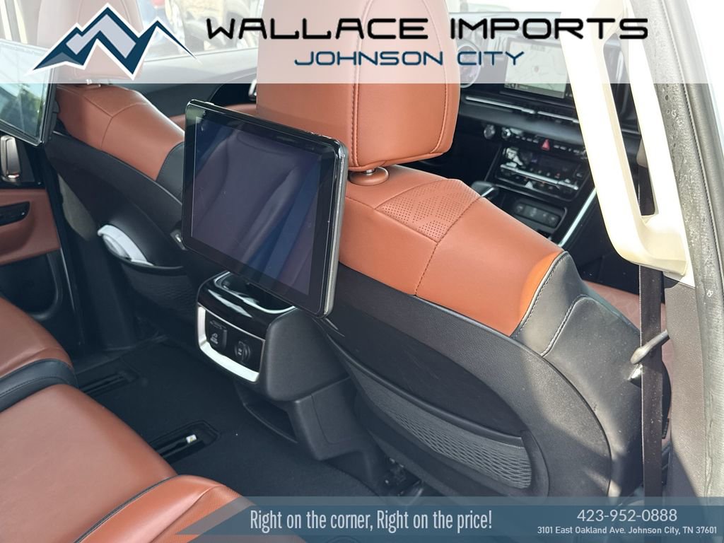 Used 2022 Kia Carnival SX FWD image 38
