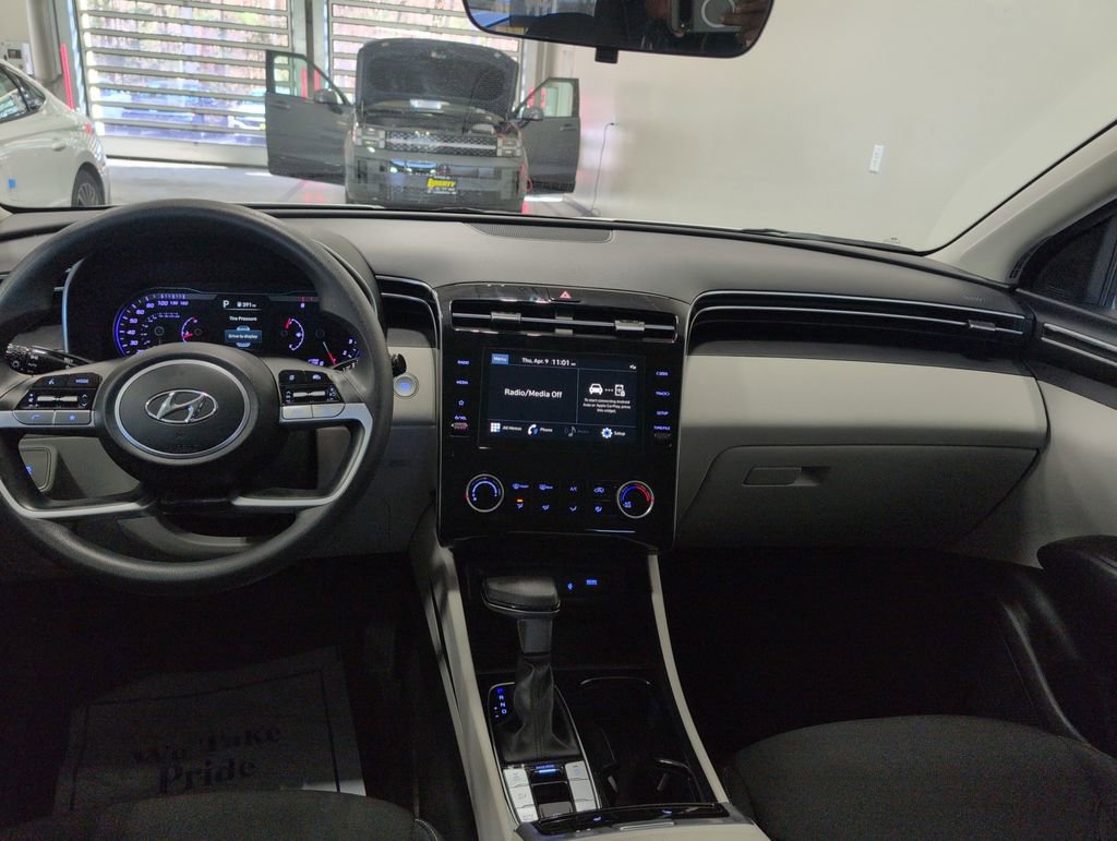 Used 2023 Hyundai Tucson SEL image 13