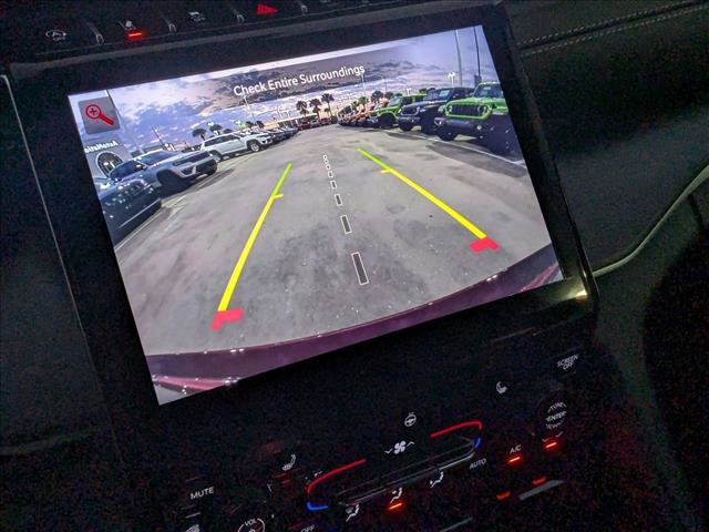 New 2025 Jeep Grand Cherokee Limited w/ Black Appearance Package image 14