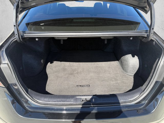 Used 2025 Nissan Altima 2.5 SR FWD image 6