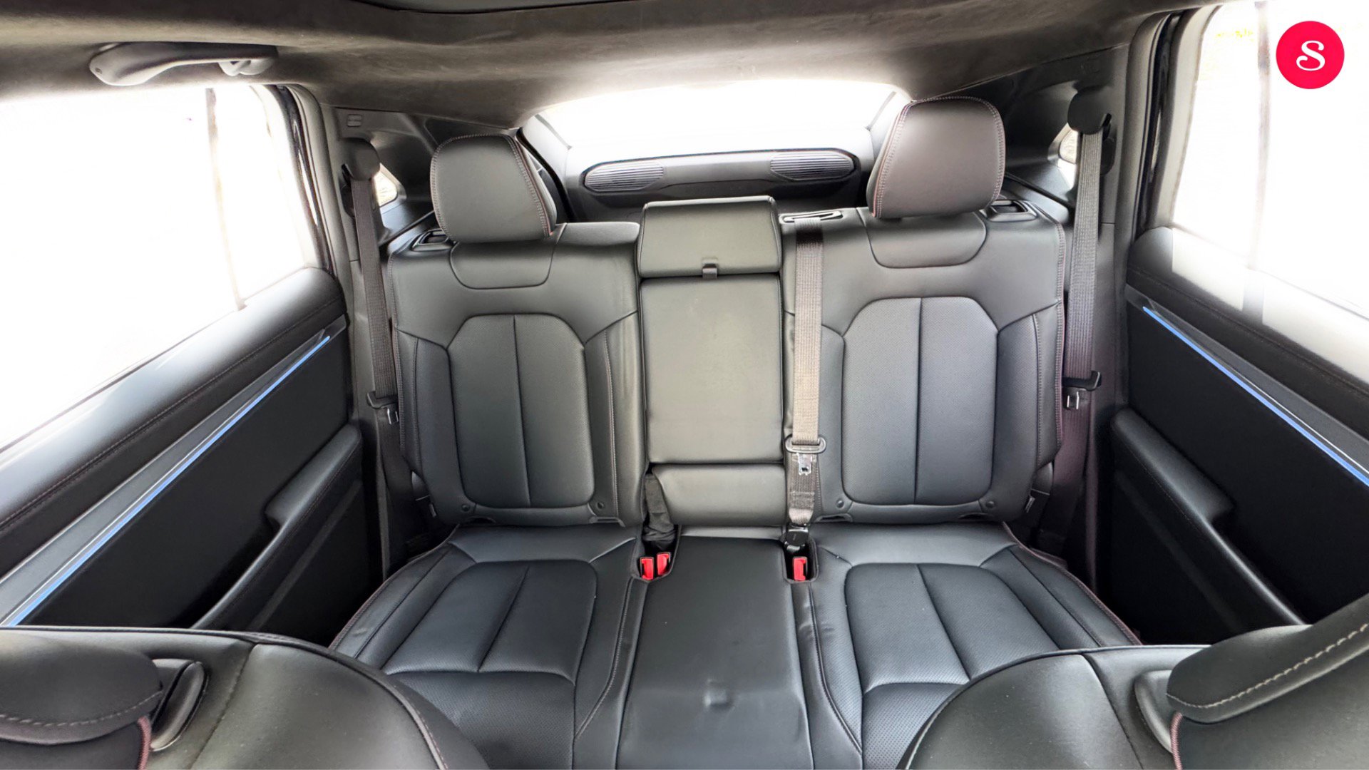 Used 2024 Jeep Wagoneer Launch Edition image 19