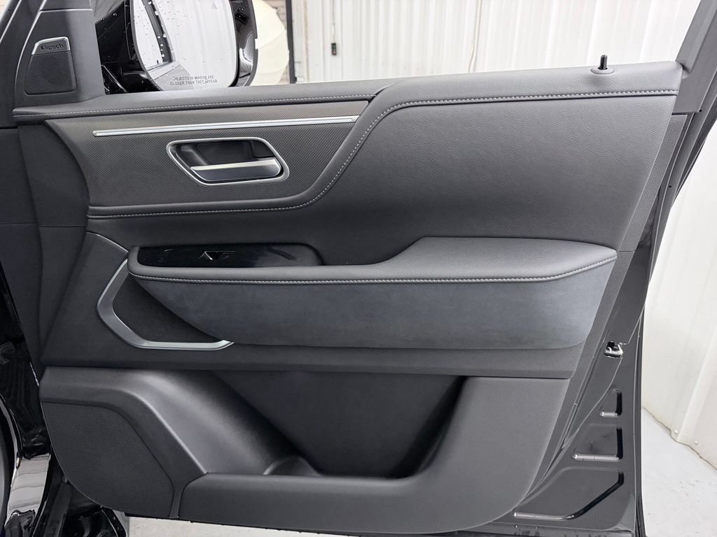 Certified 2026 INFINITI QX80 Luxe w/ Cargo Package RWD image 47