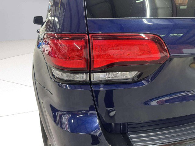 Used 2018 Jeep Grand Cherokee Trackhawk w/ Trailer Tow Group IV AWD/4WD image 11