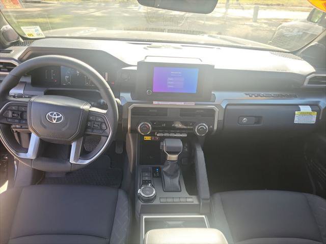 Certified 2025 Toyota Tacoma SR5 image 18