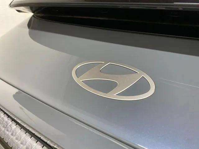Used 2025 Hyundai Ioniq 6 SEL RWD image 91