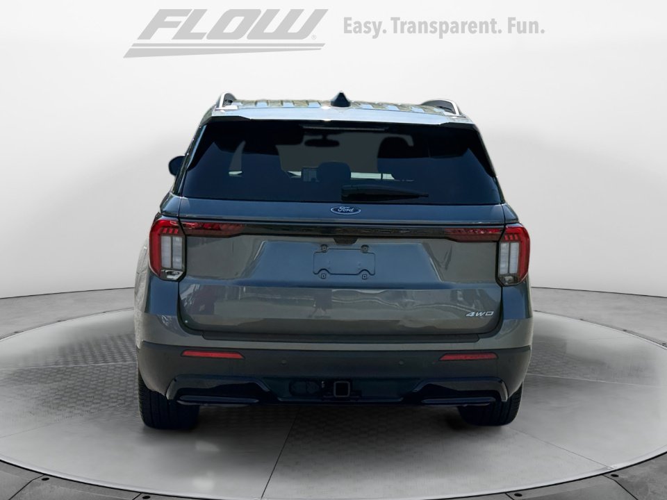 Used 2026 Ford Explorer ST-Line w/ ST-Line Street Pack AWD/4WD image 8