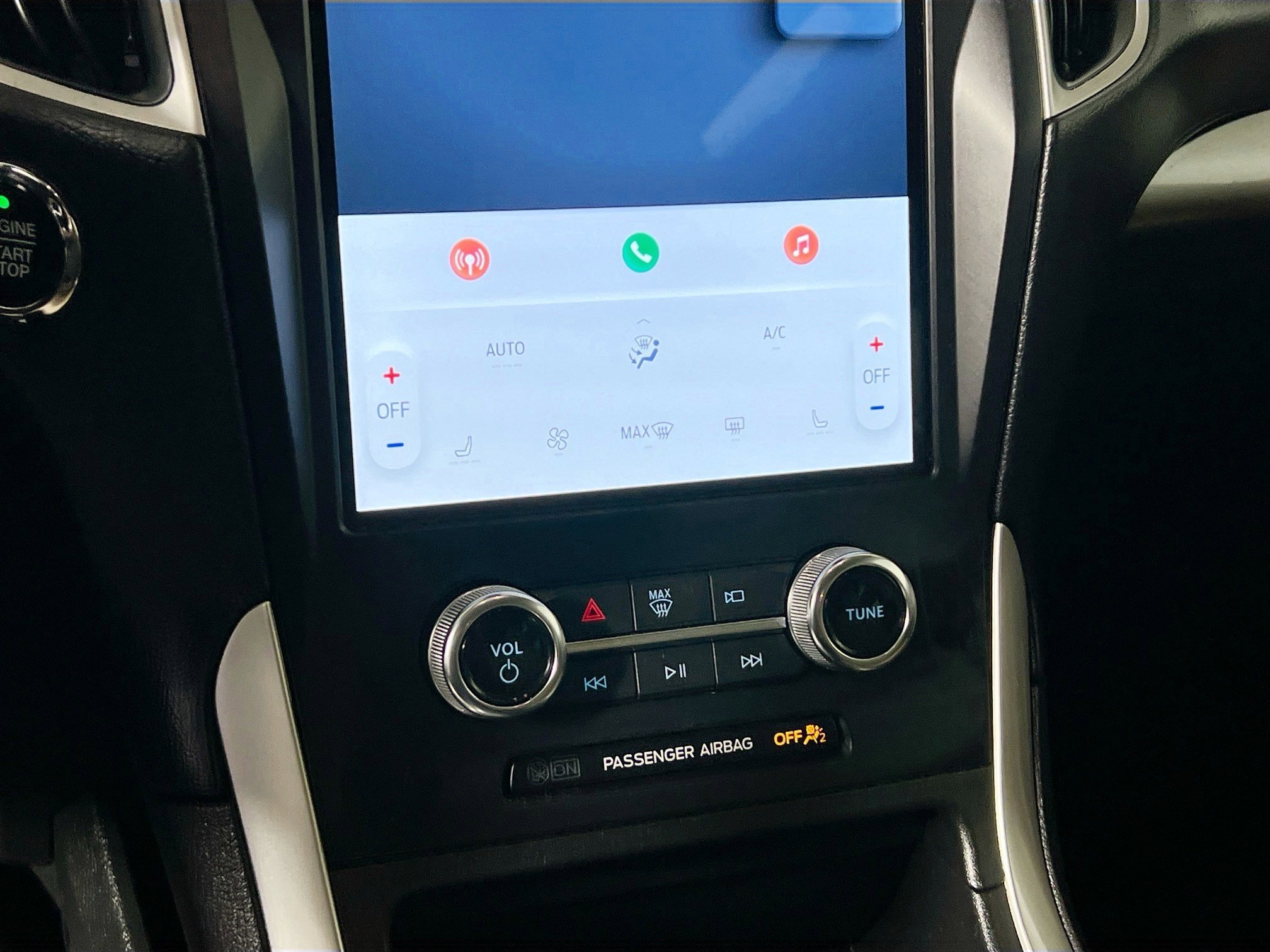 Used 2024 Ford Edge SEL image 27