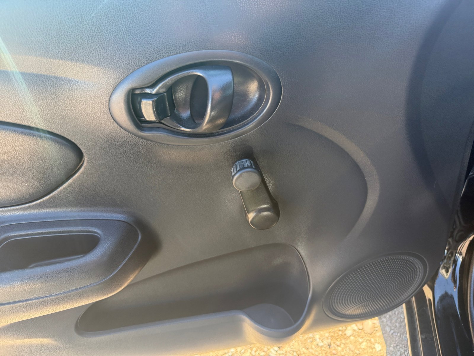 Used 2014 Nissan Versa S Plus image 13