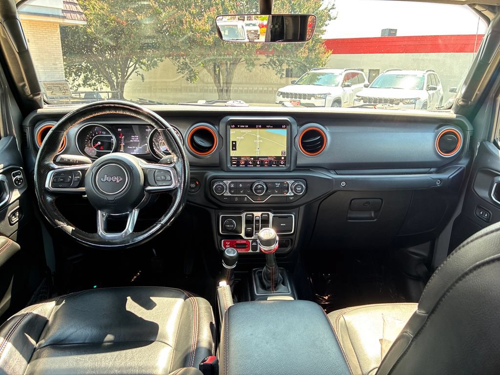 Used 2022 Jeep Gladiator Mojave w/ Cold Weather Group AWD/4WD image 13