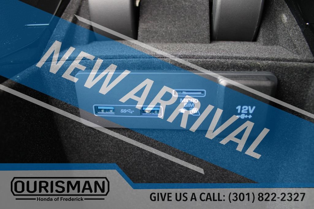 Used 2019 Land Rover Range Rover Velar S image 21