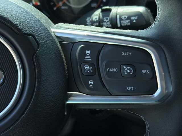 New 2026 Jeep Wrangler Unlimited Sahara AWD/4WD image 26