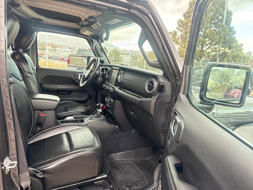 Used 2022 Jeep Wrangler Unlimited Sahara w/ LED Lighting Group image 29