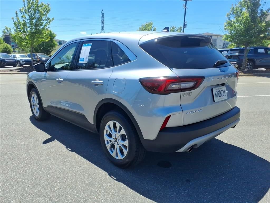 Used 2024 Ford Escape Active AWD/4WD image 33
