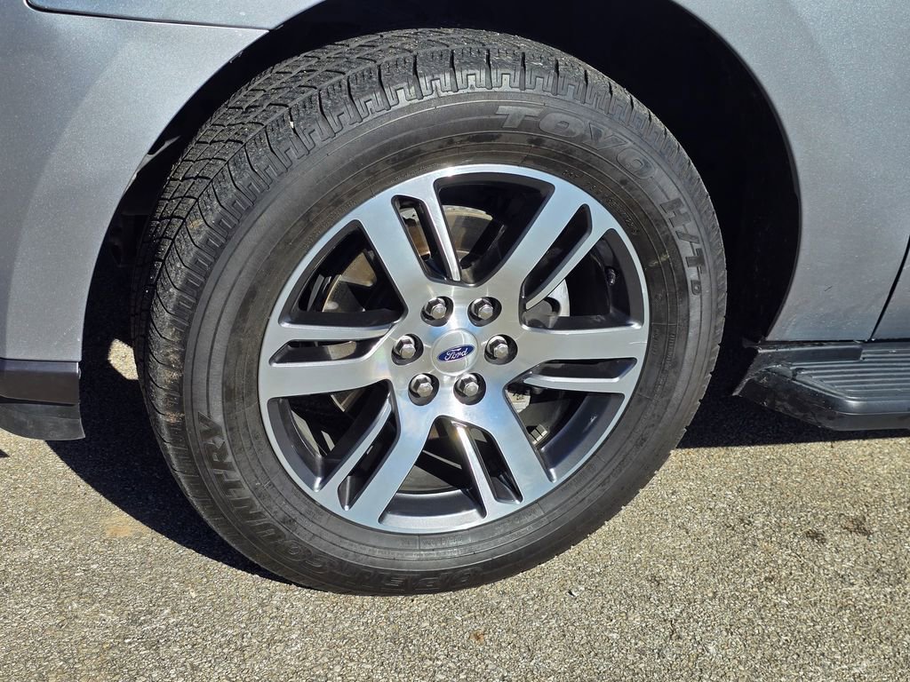 Used 2024 Ford Expedition Max Limited image 9