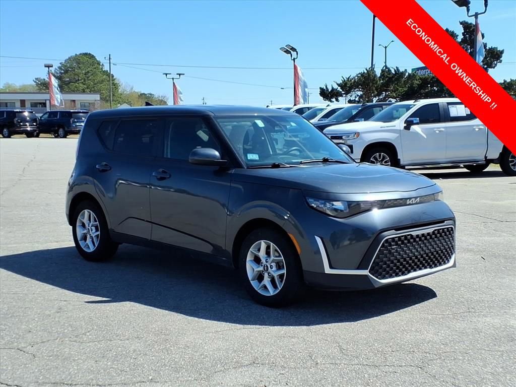 Used 2023 Kia Soul LX w/ Option Group 015 image 7