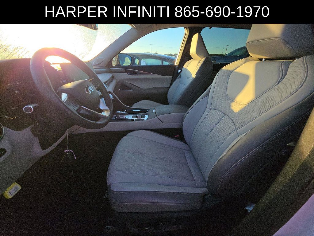 Used 2026 INFINITI QX60 Luxe w/ Cargo Package AWD/4WD image 5