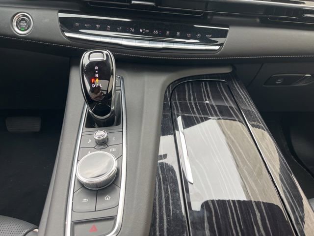 Used 2021 Cadillac Escalade Sport AWD/4WD image 17