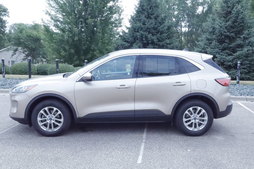 Used 2020 Ford Escape SE AWD/4WD image 2