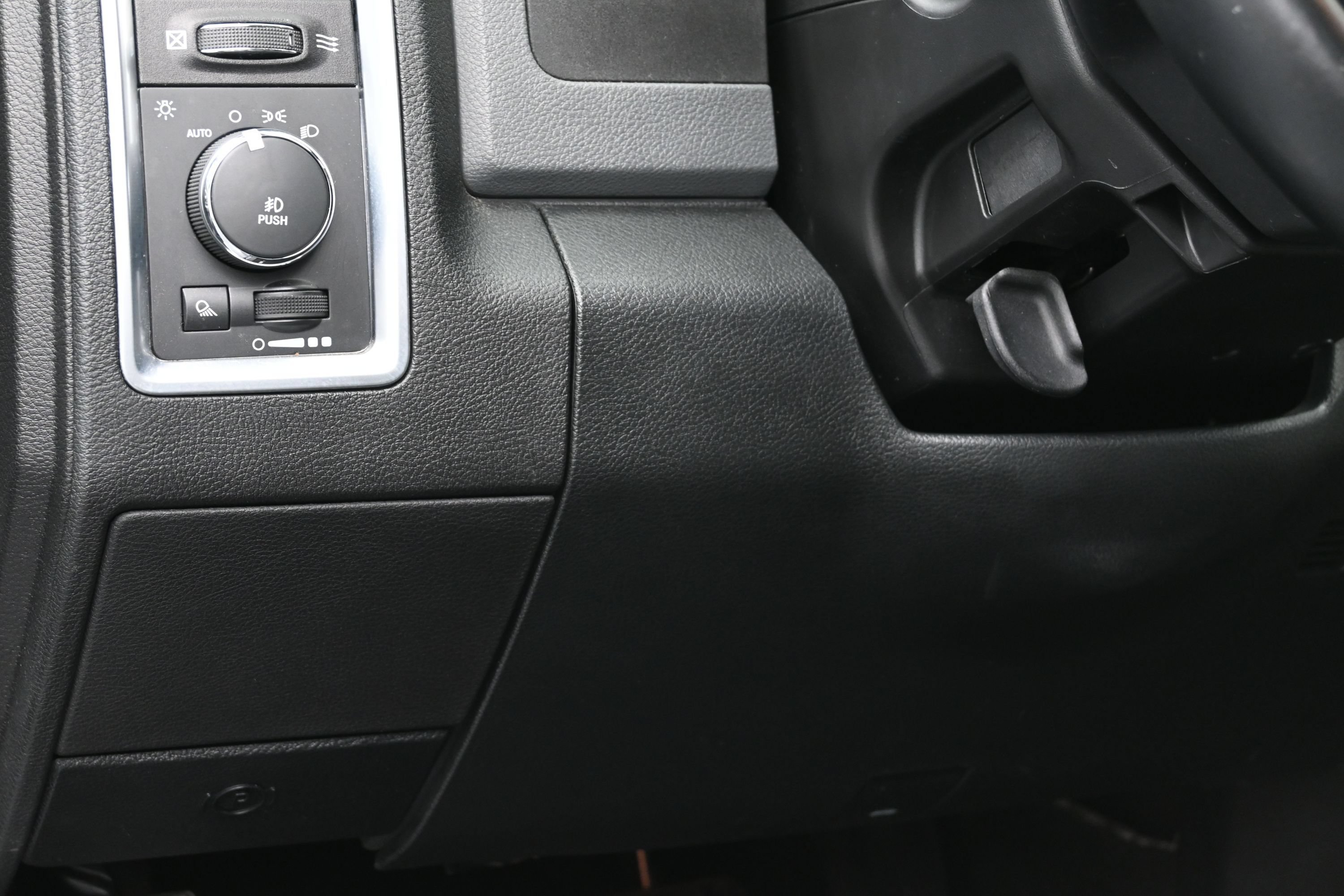Used 2016 RAM 1500 Lone Star RWD image 23