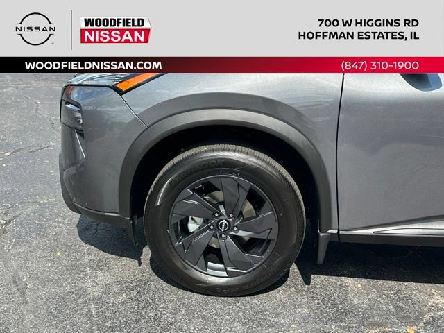 Certified 2026 Nissan Rogue SV AWD/4WD image 7