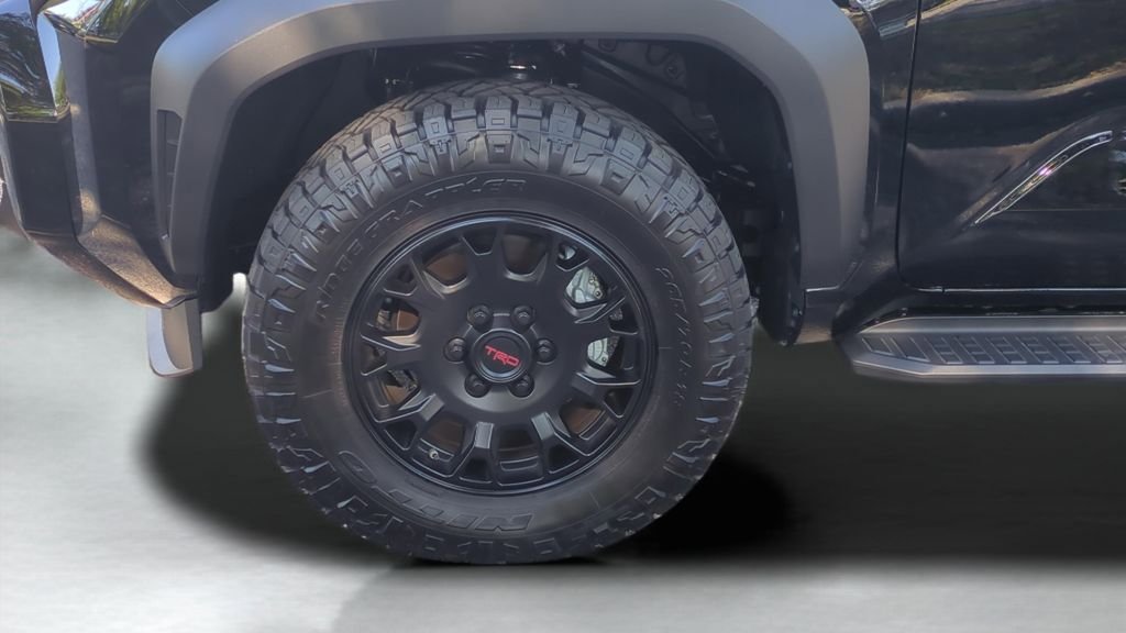 New 2025 Toyota 4Runner TRD Off-Road Premium AWD/4WD image 27