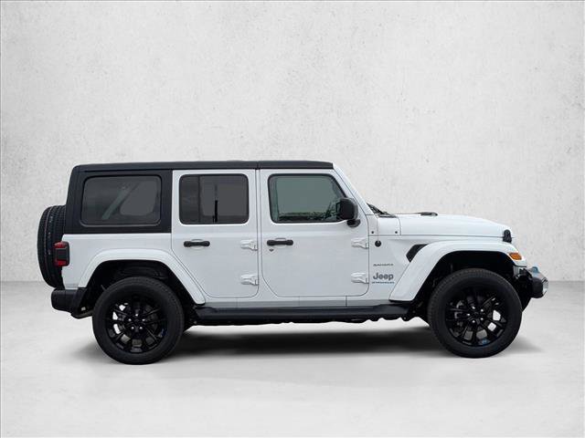 Used 2023 Jeep Wrangler Unlimited Sahara w/ Cold Weather Group AWD/4WD image 4